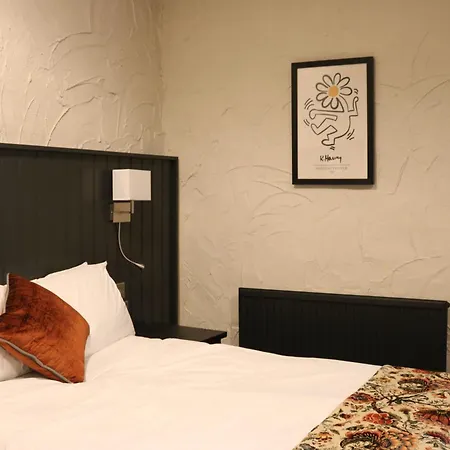 Black Dog Inn Болтон Экстерьер фото